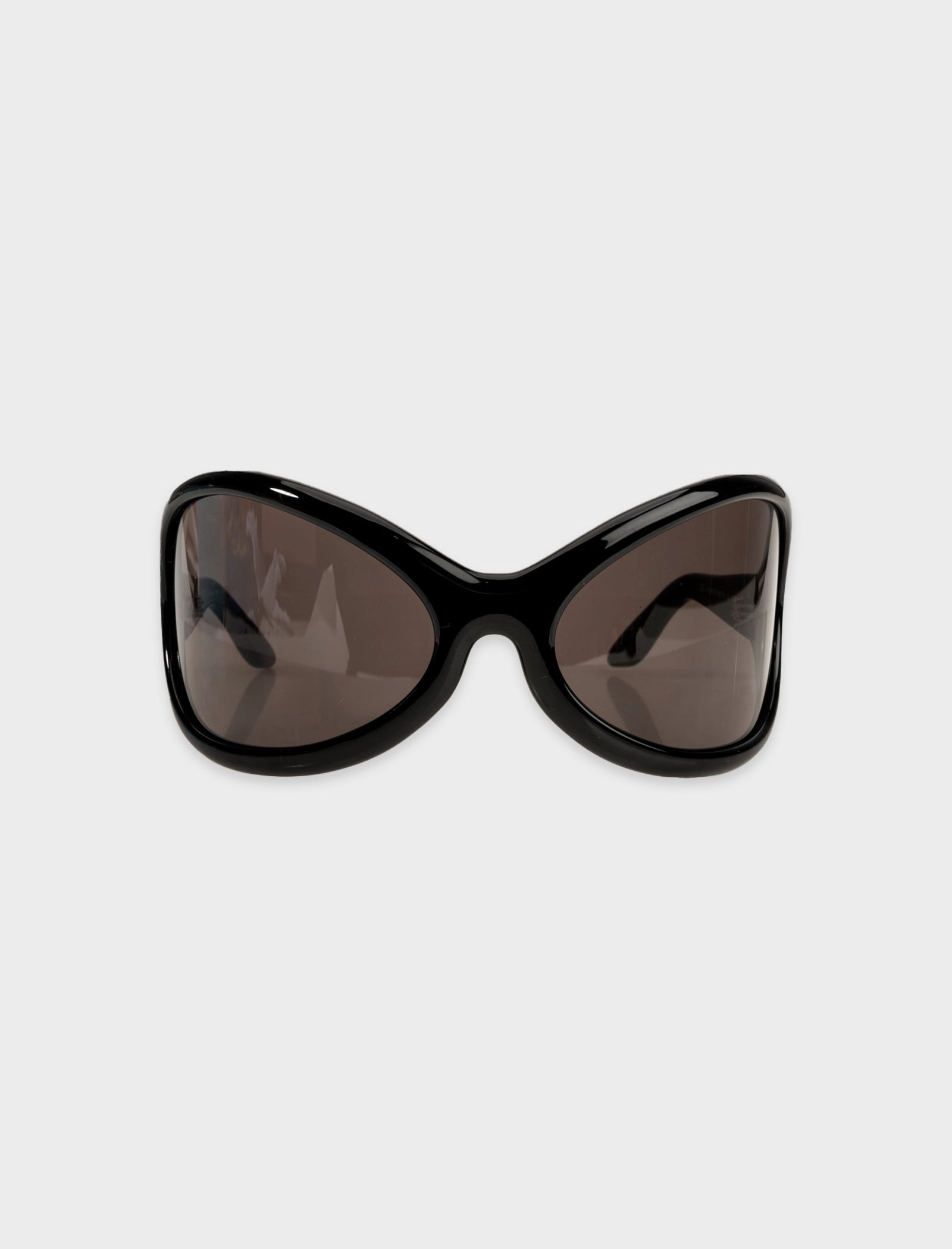 EYEWEAR