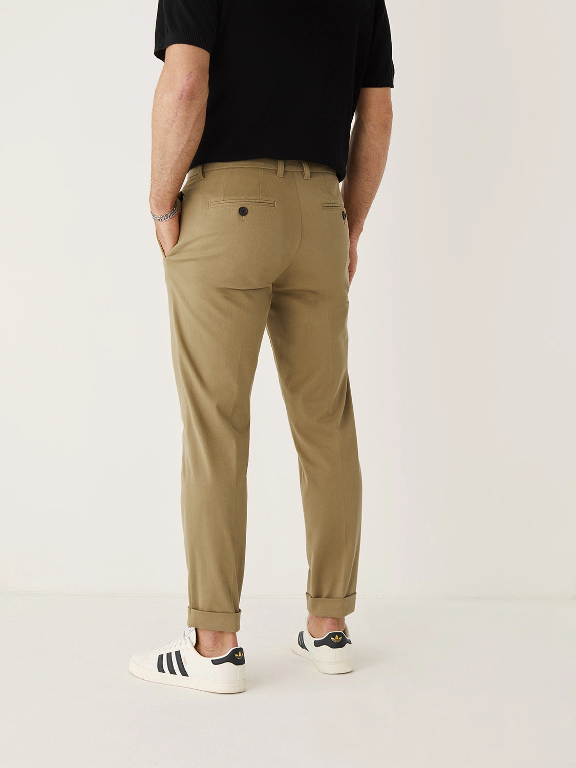 The Tapered Fit Flex Worker's Pant in Black